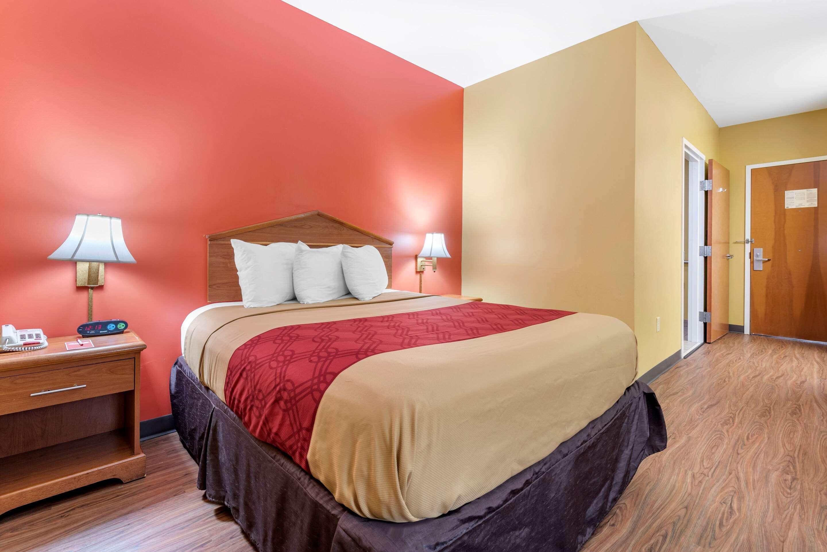 Econo Lodge Louisville Airport Exteriér fotografie