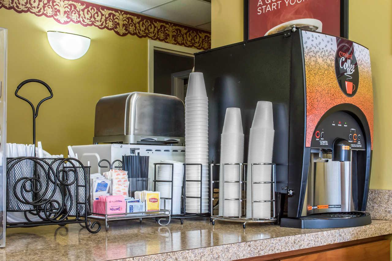 Econo Lodge Louisville Airport Exteriér fotografie