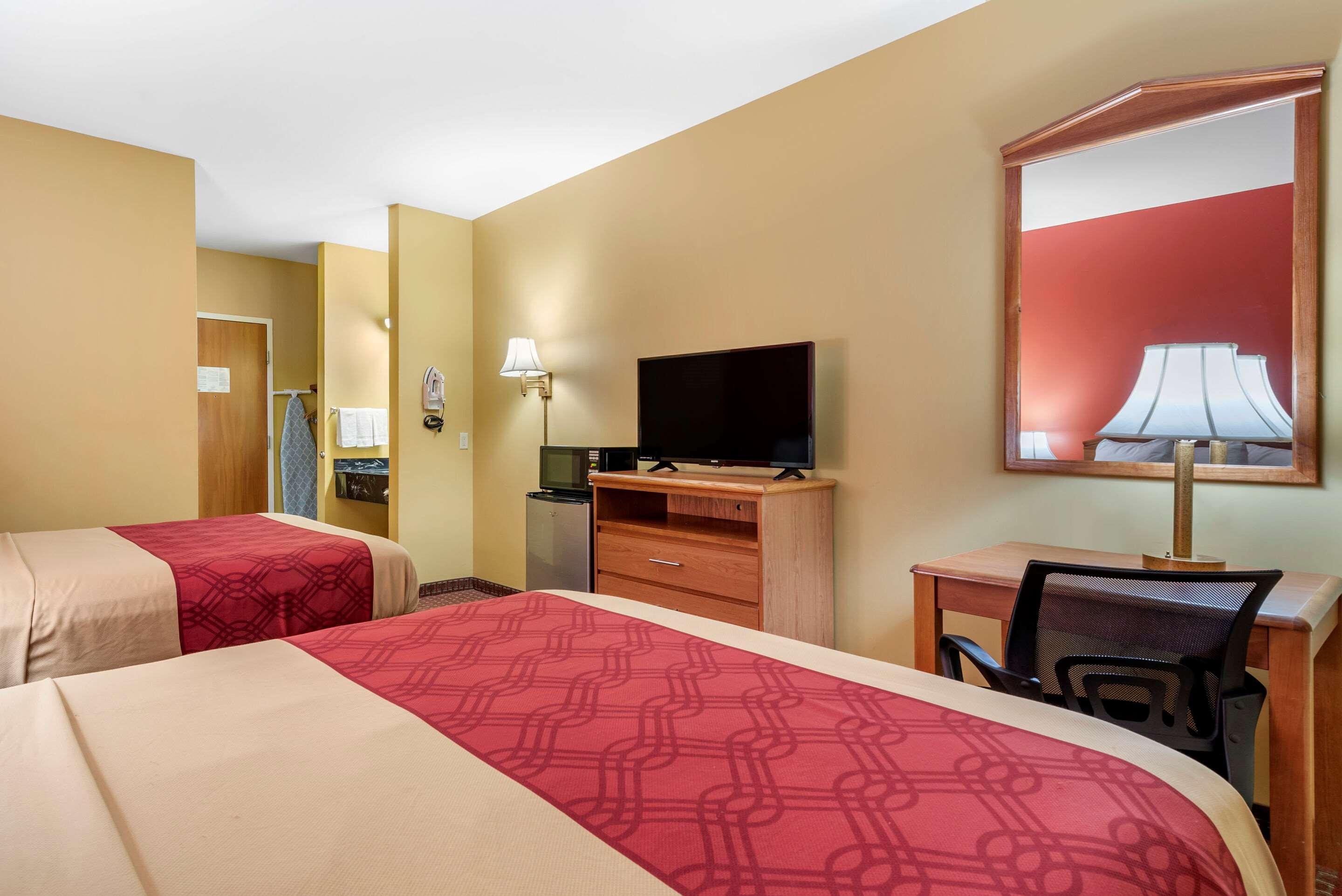 Econo Lodge Louisville Airport Exteriér fotografie