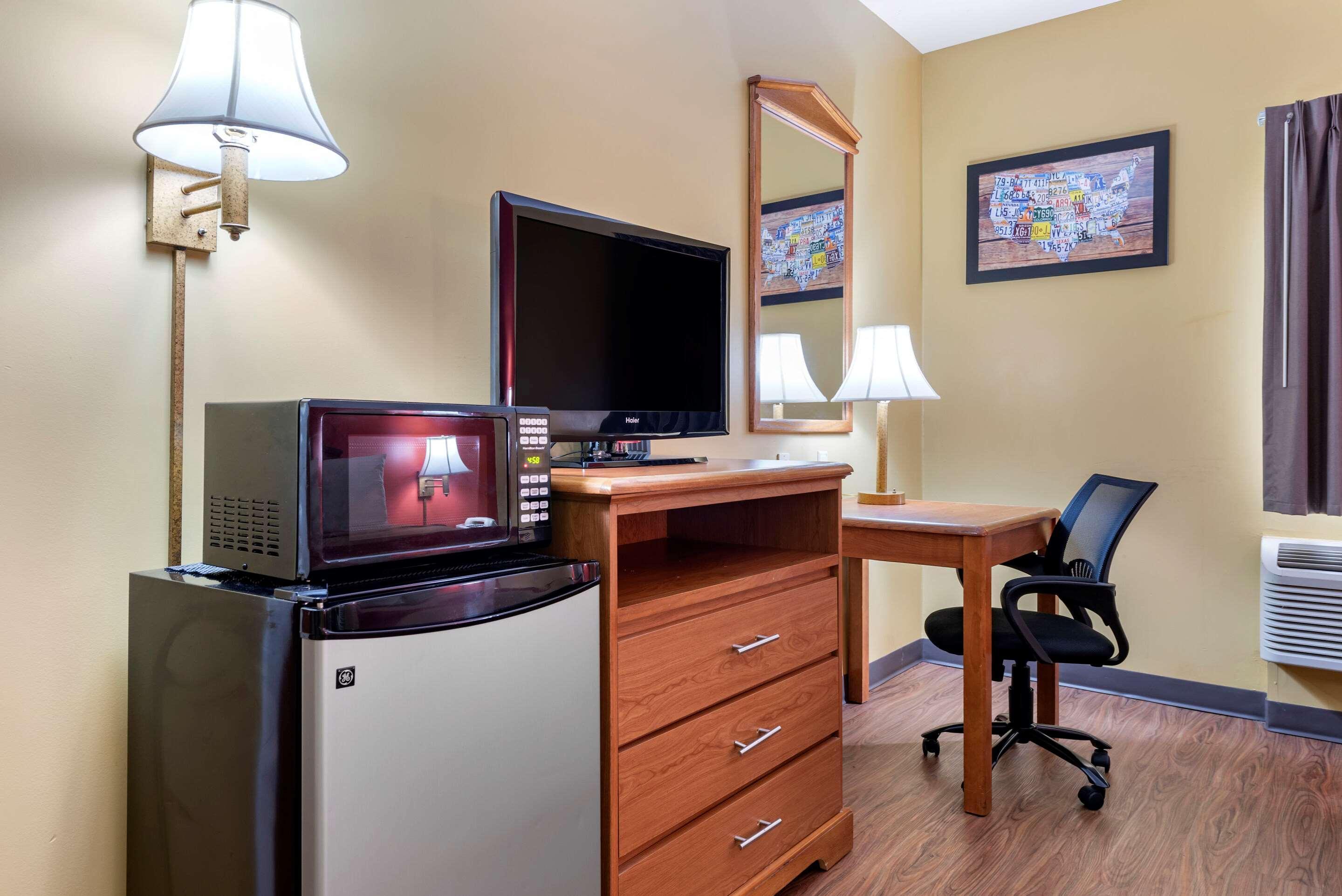 Econo Lodge Louisville Airport Exteriér fotografie