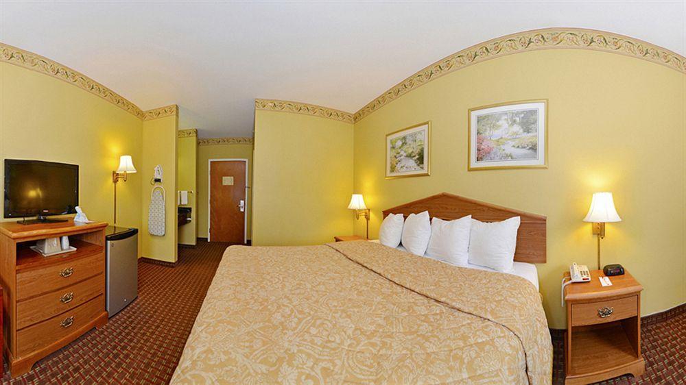 Econo Lodge Louisville Airport Exteriér fotografie